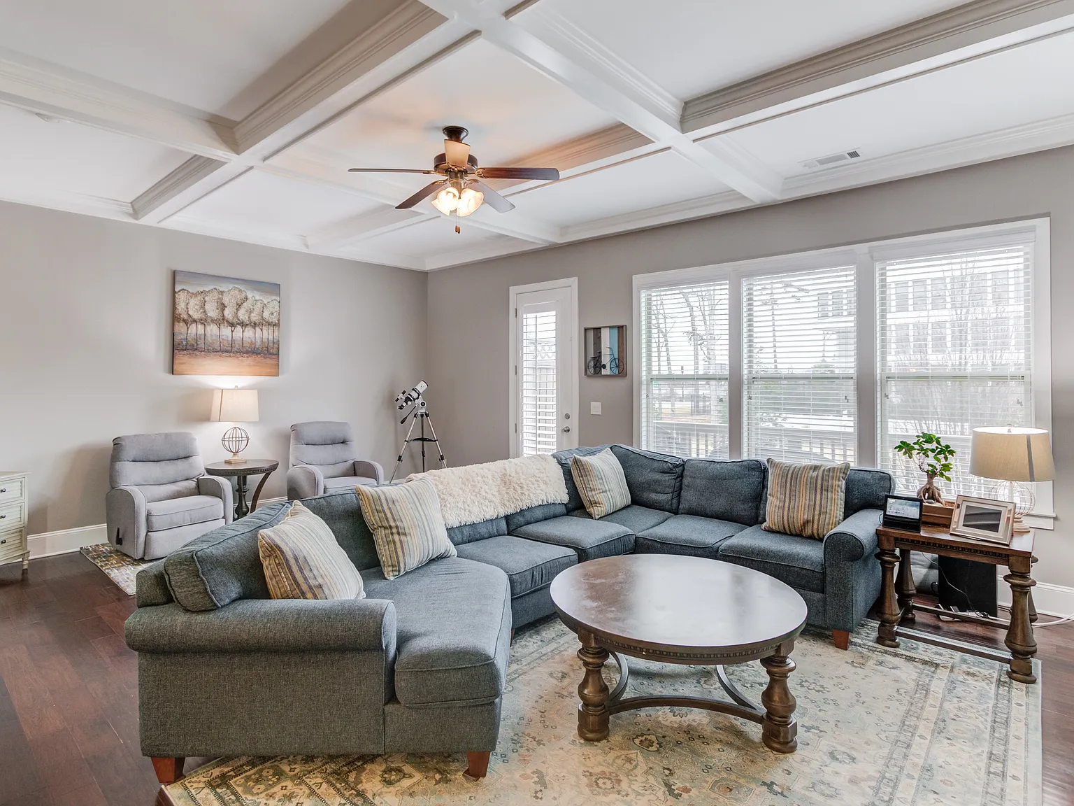 4 bed, 3.5 bath, 3524 sqft, $4,500 — Photo 4