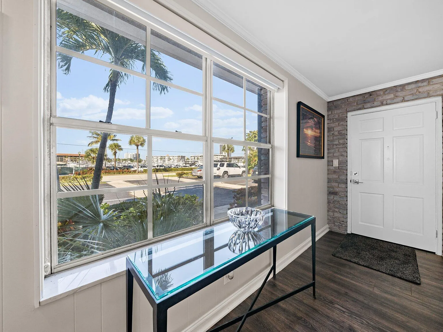 2 bed, 2.0 bath, 1608 sqft, $3,800 — Photo 3