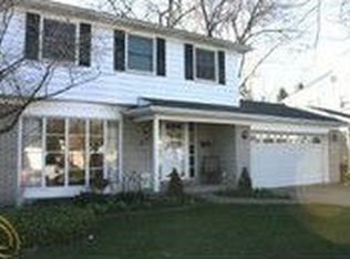 14864 Thornridge Dr, Plymouth, MI 48170