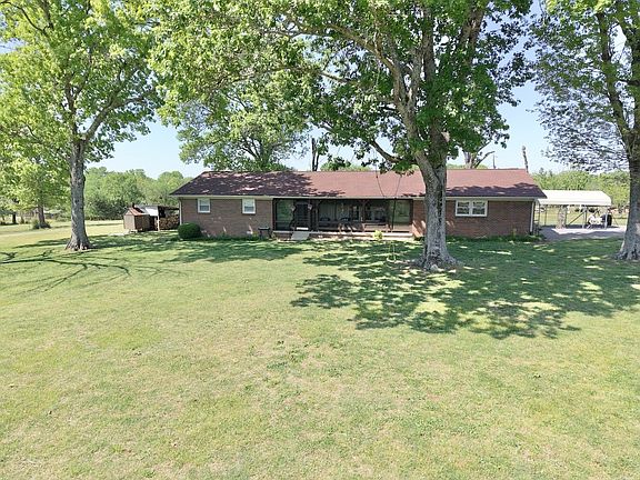 2nd image of 3242 Holly Grove Rd