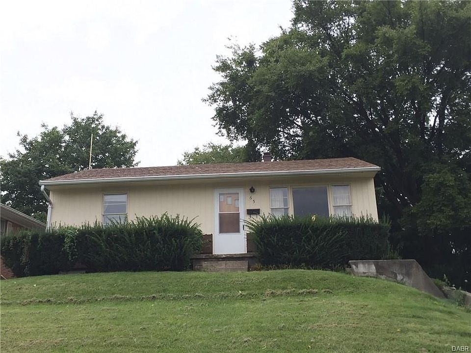 1st image of 65 Murray Hill Dr