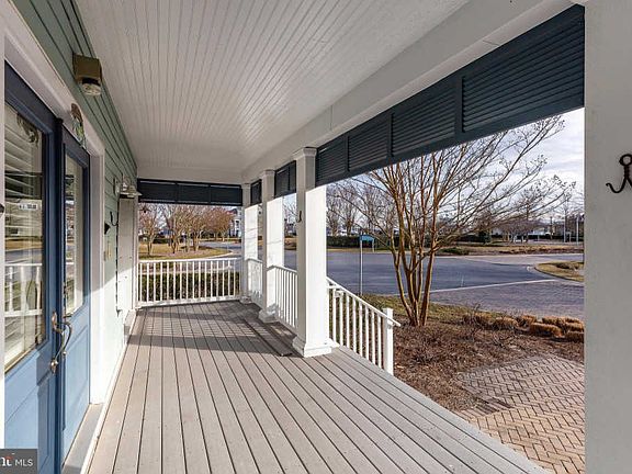 3rd image of 26946 Sugar Sand Ln