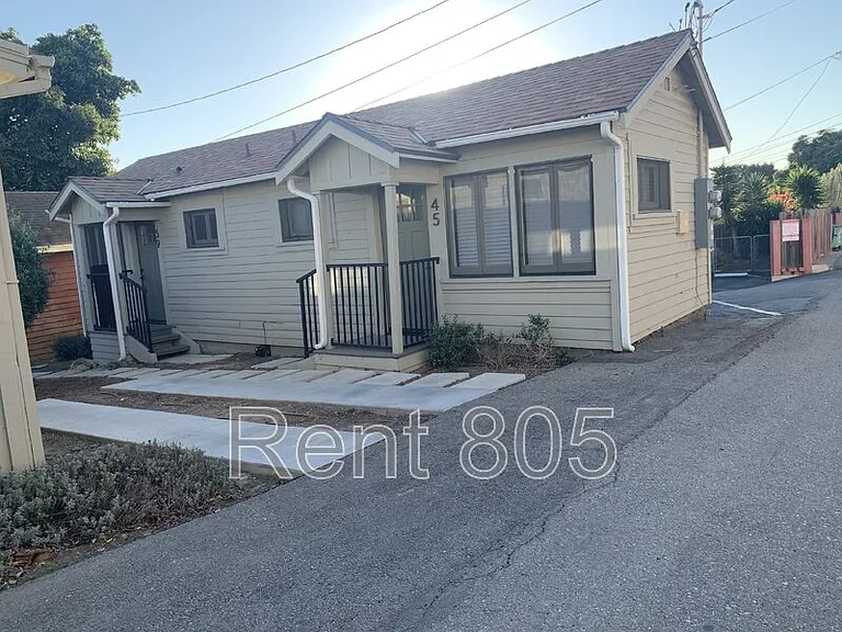 45 N Laurel St — Photo 13