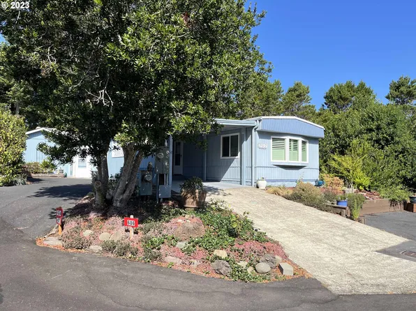 1601 Rhododendron Dr Space 686, Florence, OR 97439