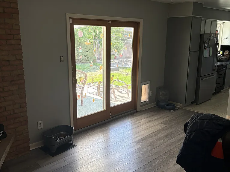 8 Yale Ave — Photo 7