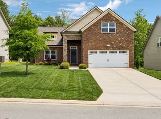 411 Barbaro Ct, Burns, TN 37029