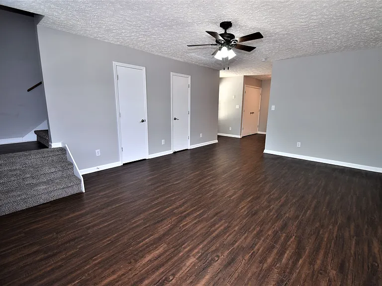 Robb Avenue-765 (x14) — Photo 3