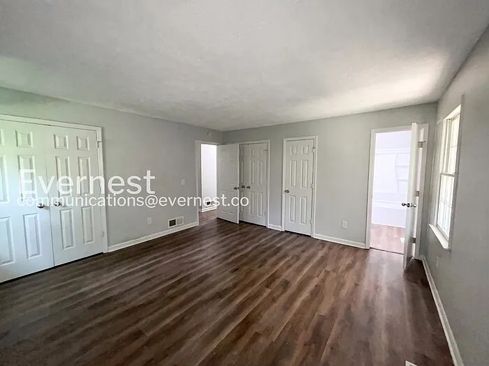 1599 Allgood Rd — Photo 10