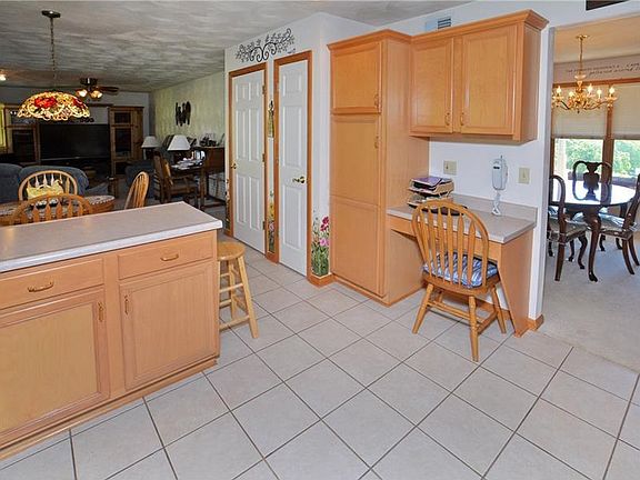 5th image of 120 Dolores Dr