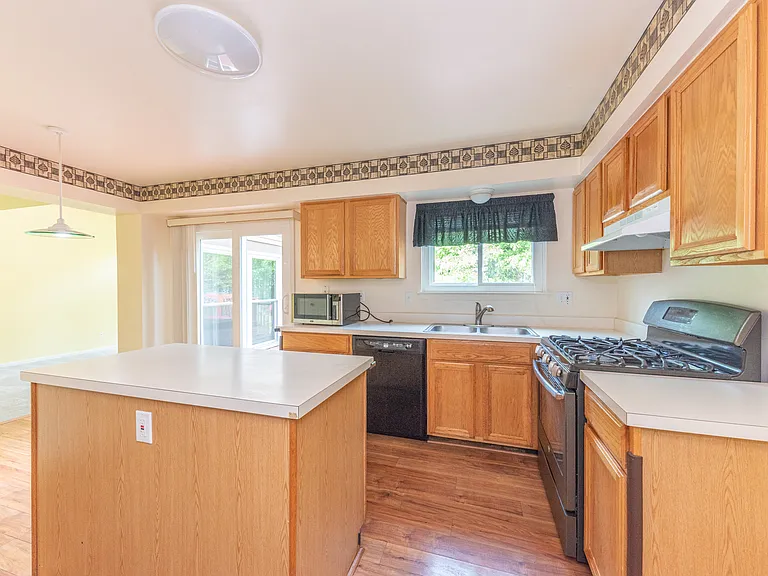 3074 Ailsa Craig Dr — Photo 35