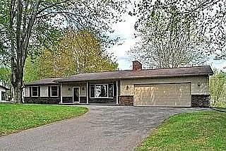650 Murray Hl photo 1