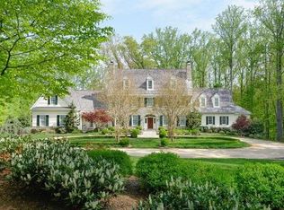 211 Clarks Run Rd, Great Falls, VA 22066