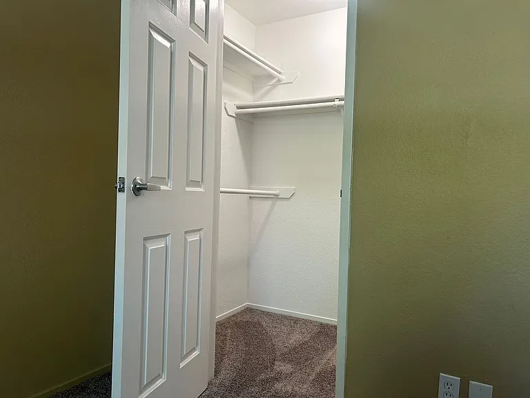 Corona Pointe Resort — Photo 131