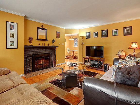 4th image of 20604 1st Ave S