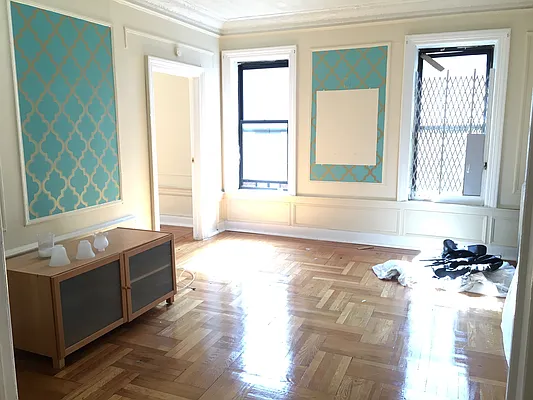 Rented by Lang Realty LLC | media 1