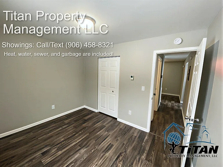 1039 Maas St #10 — Photo 6