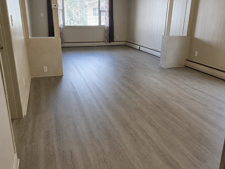 24 Ridge Park Ave #1 — Photo 1
