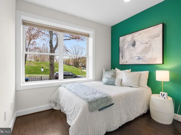 1363 Childress St NE APT 1, Washington, DC 20002