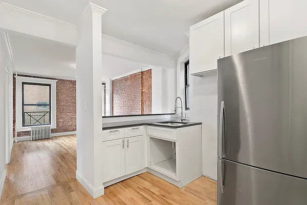 Rented by Corcoran | media 9