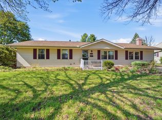 208 E Lincoln St, Normal, IL 61761