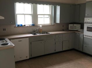 37 Prizer Rd FLOOR 1, Phoenixville, PA 19460