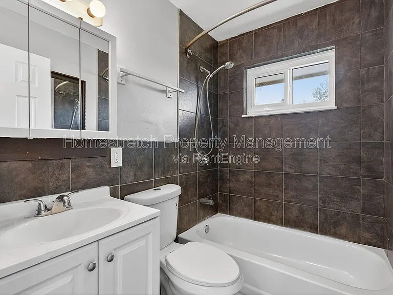 10201 Gourock Dr — Photo 21