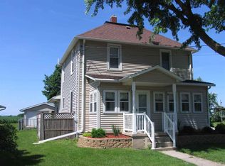 109 E Clinton St, Toulon, IL 61483