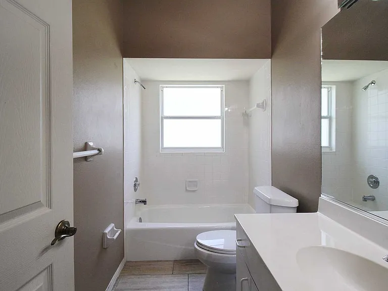 4815 77th St E — Photo 44