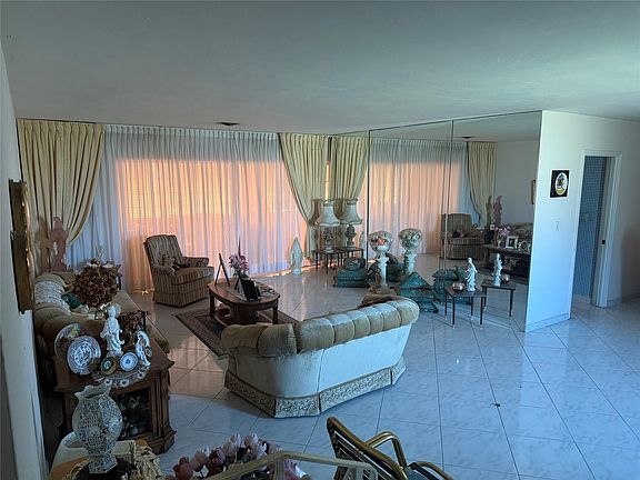 4th image of 8230 SW 87th Terrace