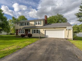 61 Brookside Cir, Elmira, NY 14903