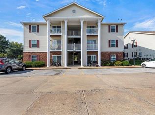 3115 Edwards Pl APT 102, Maryland Heights, MO 63043