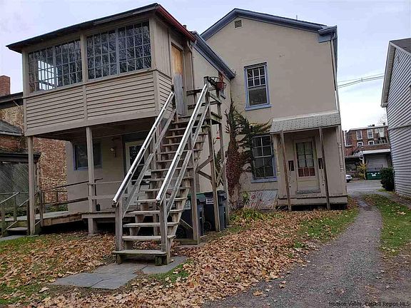 4th image of 26 Jane St