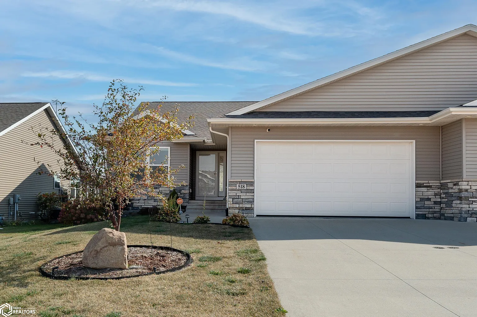 518 Prairie Hill Dr photo 1