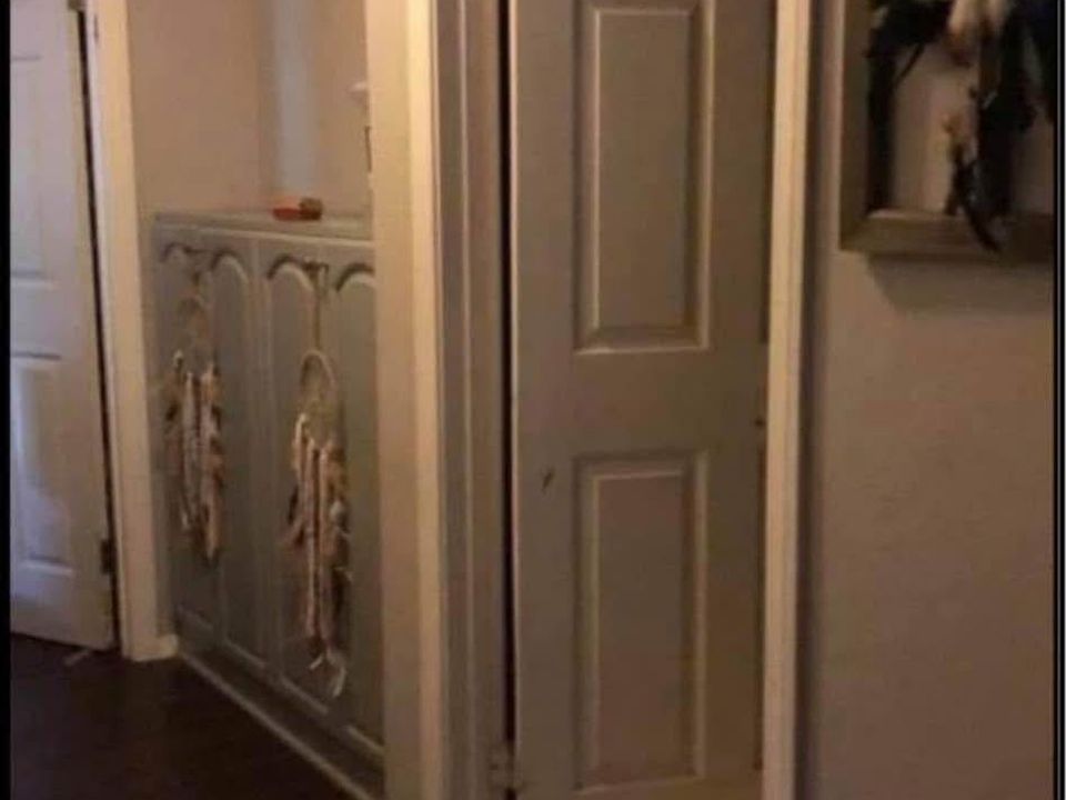 1st image of 1025 4th Ave