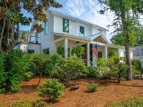 208 McCormick St, Mount Pleasant, SC 29464