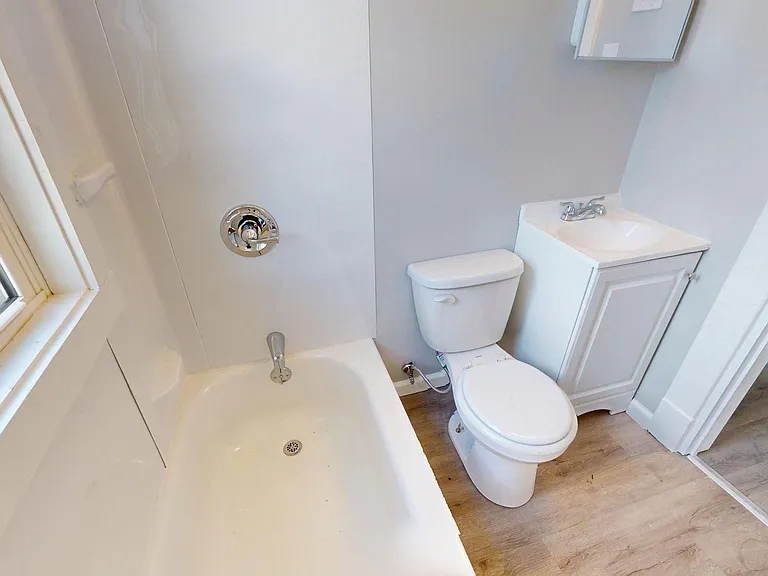 8111 Madison Ave — Photo 60