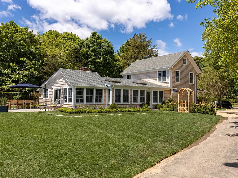 12580 Main Rd — Photo 44