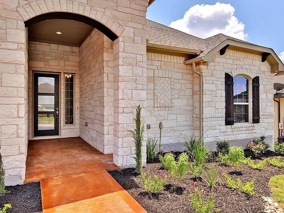 2nd image of 507 Baldovino Skyway