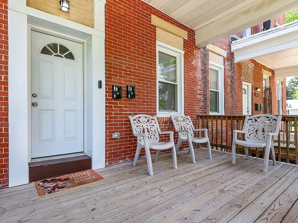 2103 Chelsea Ter #2