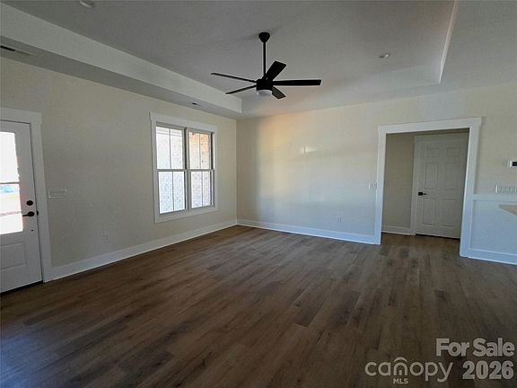 2nd image of 613 Bethany Rd