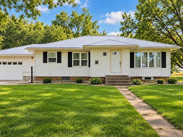 540 310th St, Woden, IA 50484