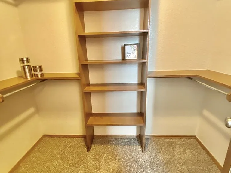 14816 Brent Cir — Photo 13