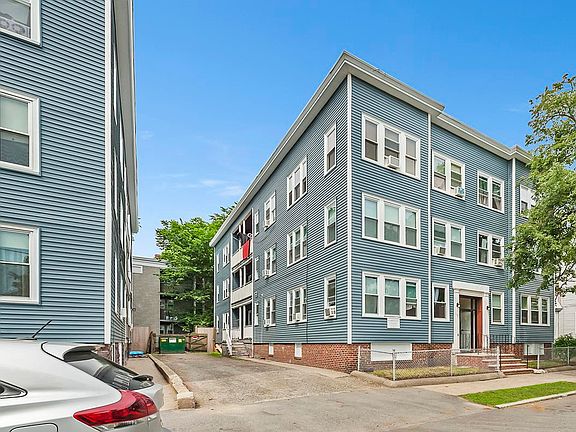 3rd image of 26-30 Harwood St #9660721