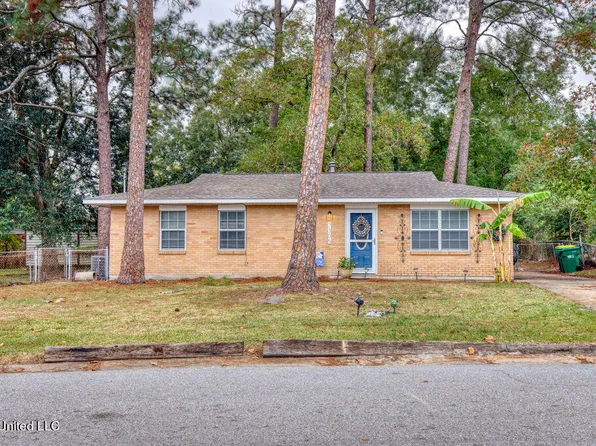 7305 Denver Dr, Biloxi, MS 39532