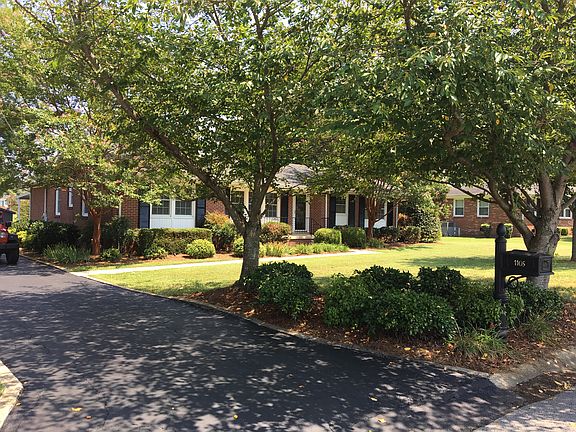 2nd image of 1105 Dow Dr