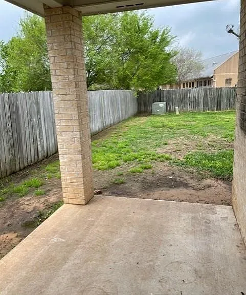 205 Landsburg Ct — Photo 25
