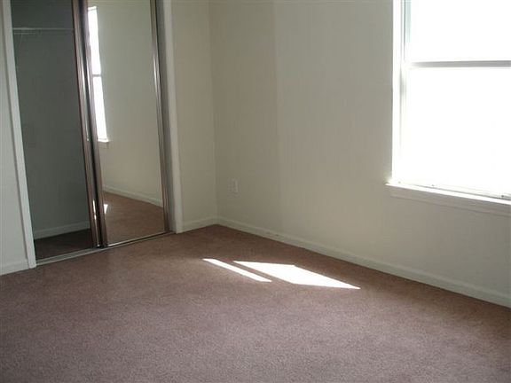 4th image of 4702 Haden Ct