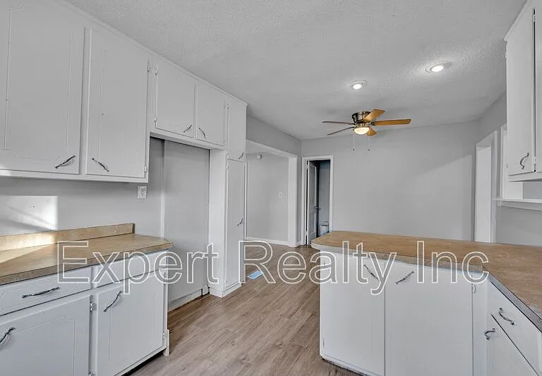 616 Rutledge Dr — Photo 21