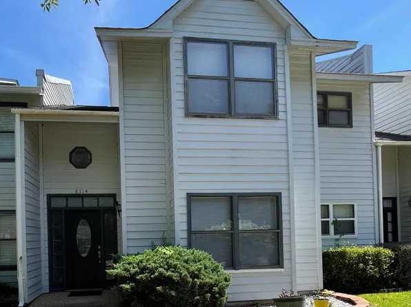 8114 Fairway Villa Dr, Gautier, MS 39553