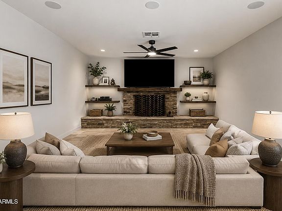 3rd image of 3948 E Hillery Drive